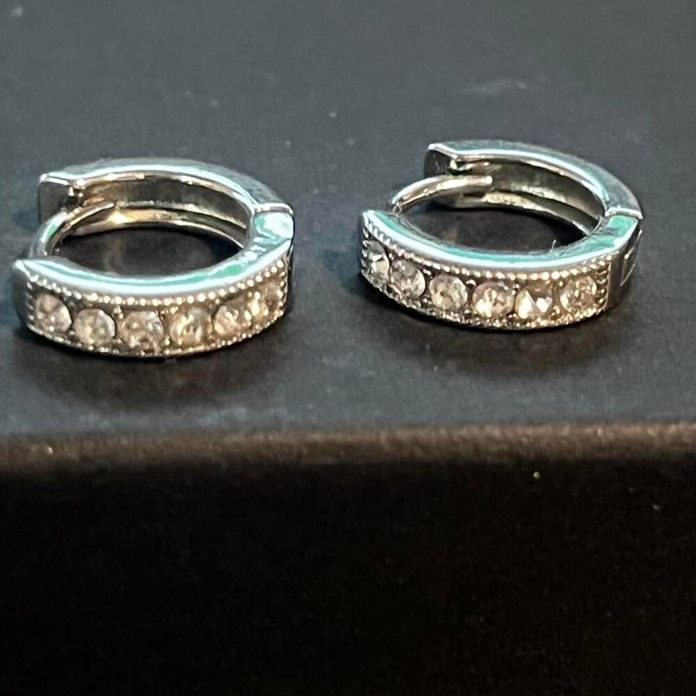 Women's huggie earrings